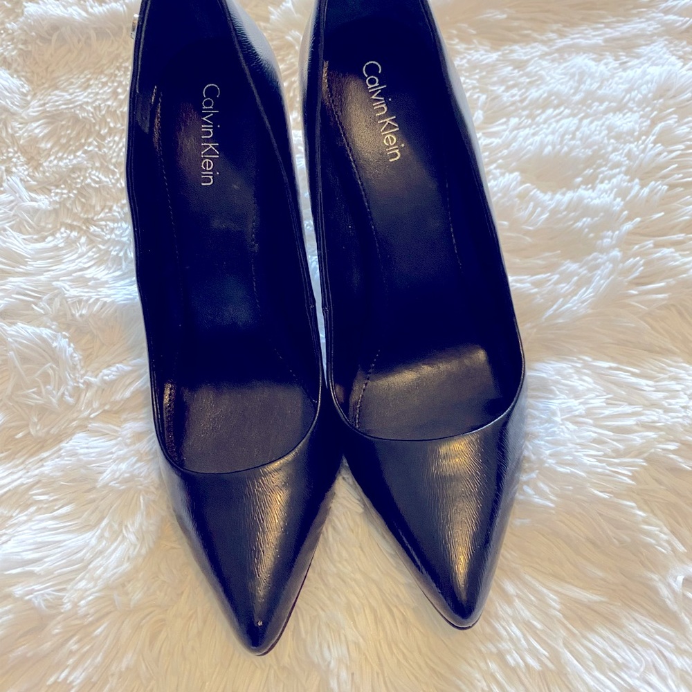 High heel pumps!